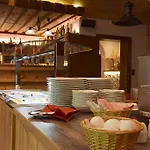 Kuenstleralm Hotel