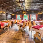 Hotel Kuenstleralm 3*