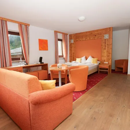 Kunstleralm Hotel