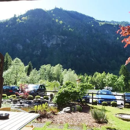 Kunstleralm 3*