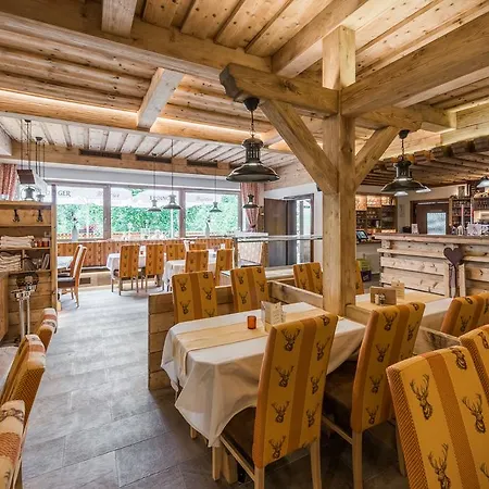 Hotel Kuenstleralm Kaprun