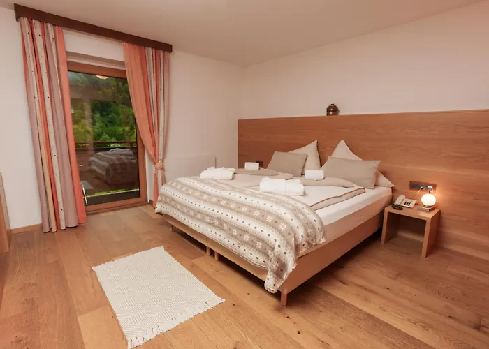 Hotel Kuenstleralm Kaprun